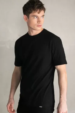T-Shirts^BALR. Classic Metal Clip Straight Fit T-Shirt Jet Black